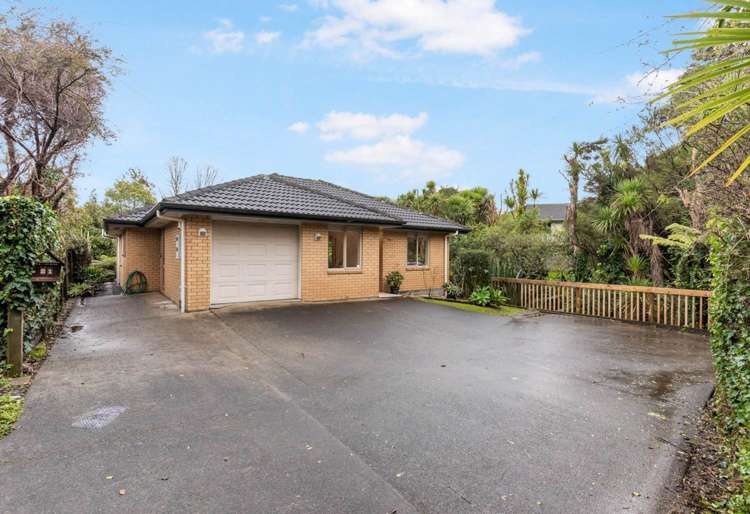 21 Frenz Drive Titirangi_22