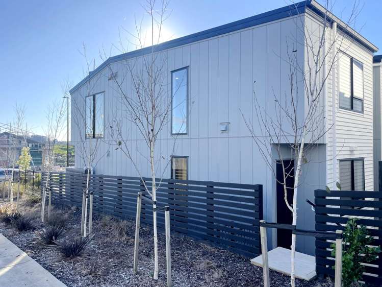 5/9 Bronzewater Drive Silverdale_12