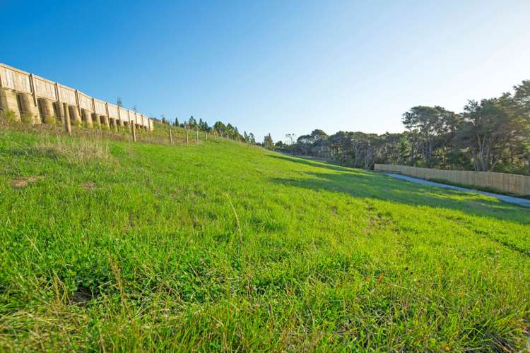 2 Ti Tree Lane Stanmore Bay_6