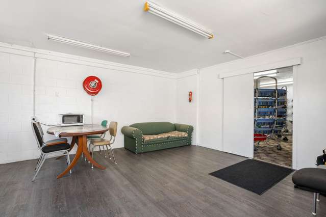 114 Wattle Place Whangamata_4