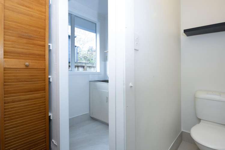 22 Norman Road Titirangi_10