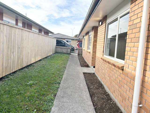 111 Crawford Avenue Mangere Bridge_1