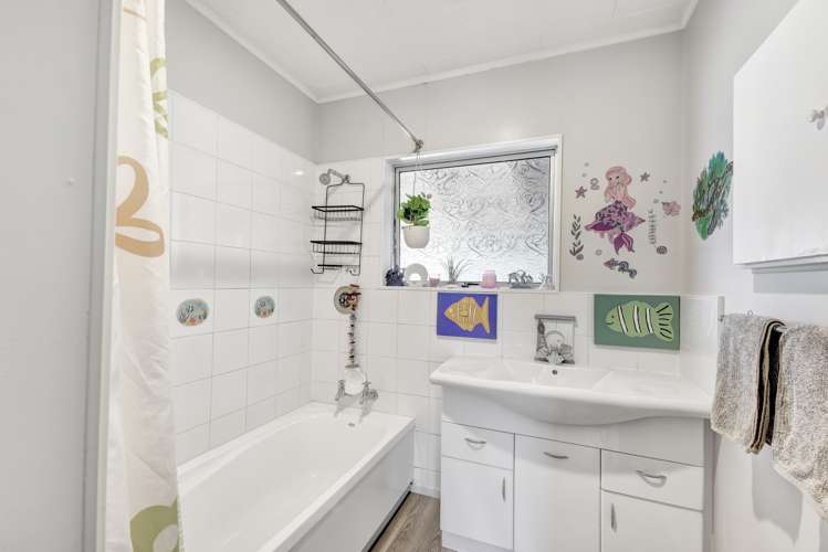 66 Norwich Street Stoke_13