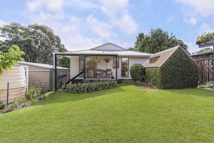 23 Beachlands Road_0