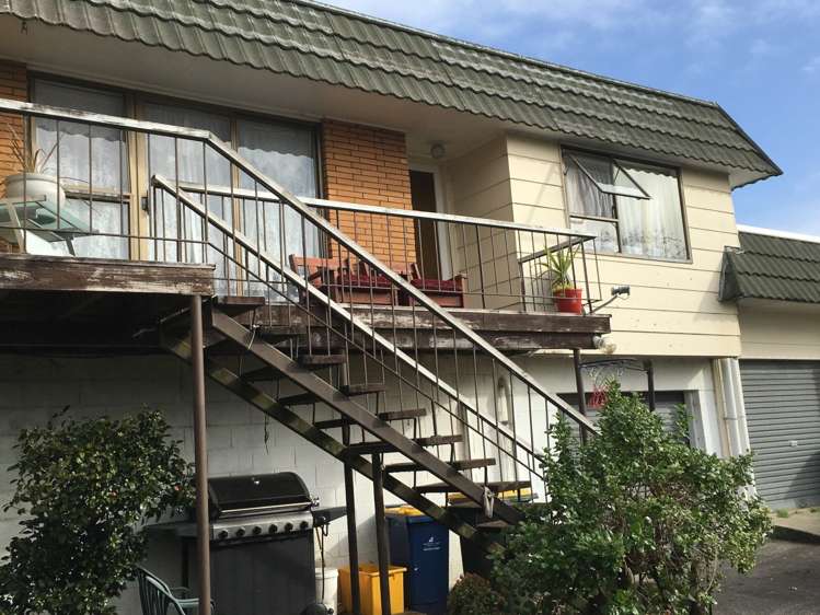 2/31 Nikau Street New Lynn_6