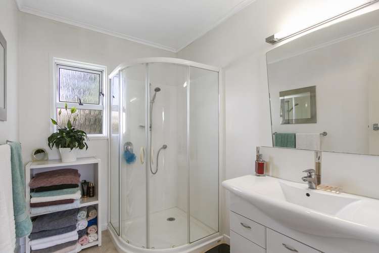 3 Youngs Road Papakura_13