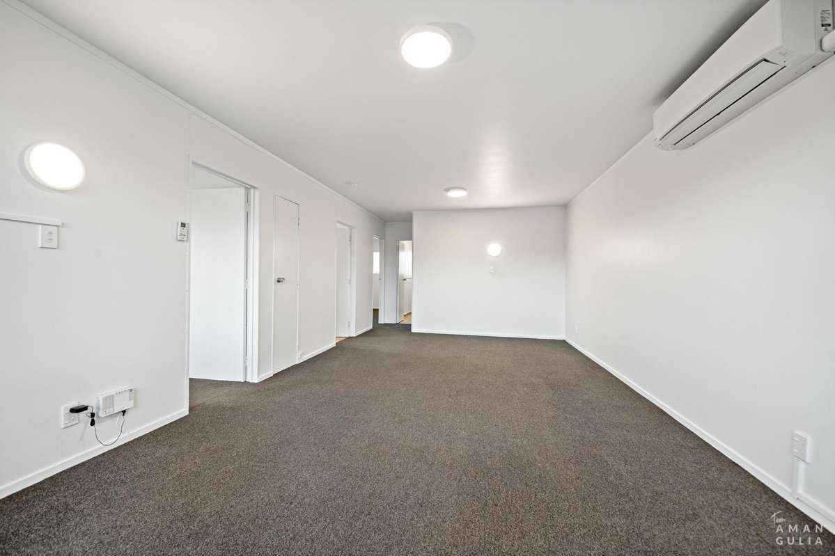 1-8/60 Hutton Street_3