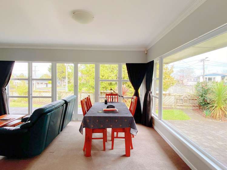 2 Mayfair Avenue Chartwell_1