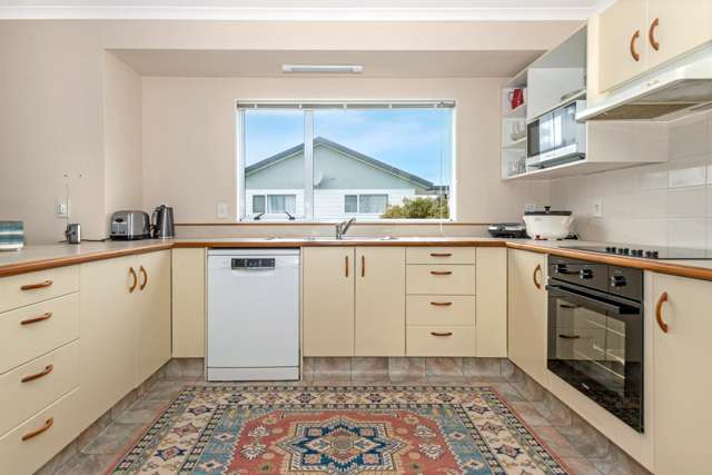 6/690 Gladstone Road Te Hapara_2
