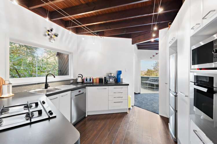 12 Carlisle Road Browns Bay_10