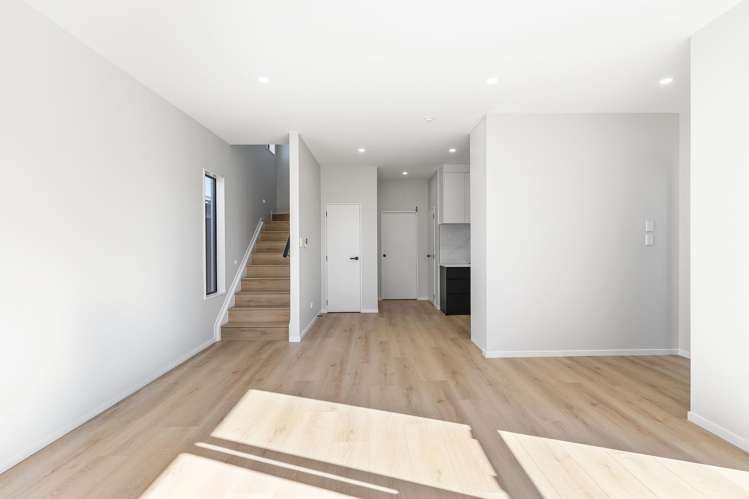 1-4/37 Barneys Farm Road Clendon Park_6