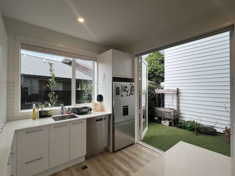 7/27 Dunkirk Road Panmure_2