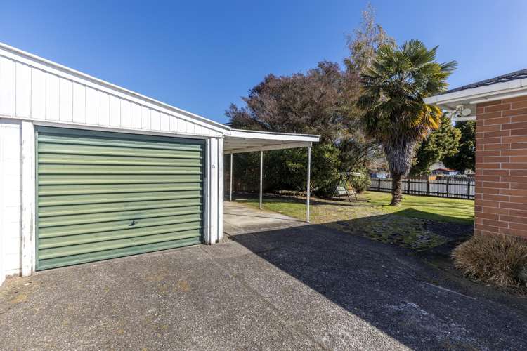 1 Parekarangi Grove Turangi_24