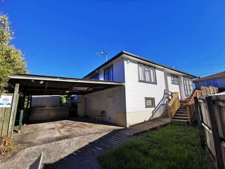 48 Kelwyn Road Kelston_9