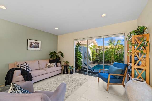 2/20A Matai Road Greenlane_2