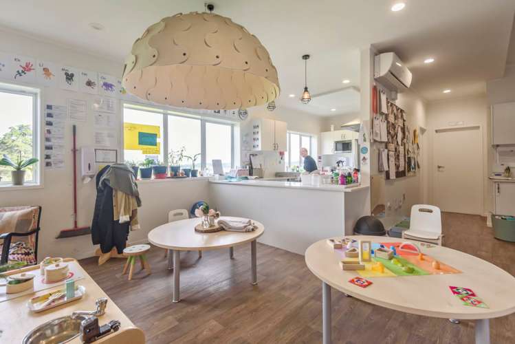 2104 East Coast Road Stillwater_4