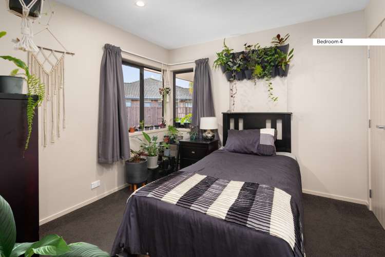 8 Edward Bullen Place Thames_17