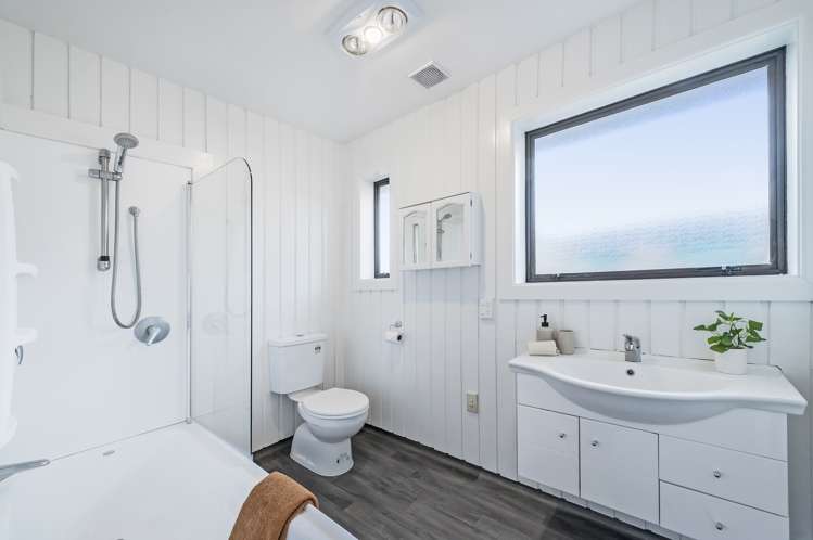 164 Shortland Street Aranui_15