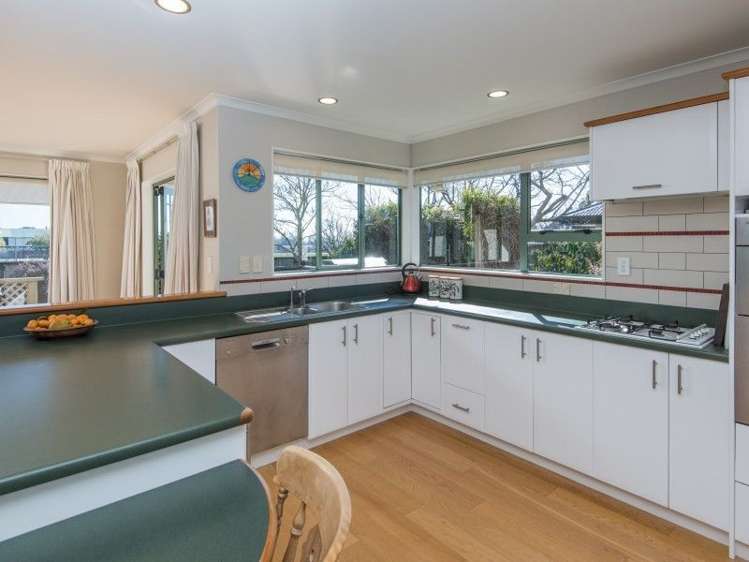 1 Alexandra Grove Richmond_11