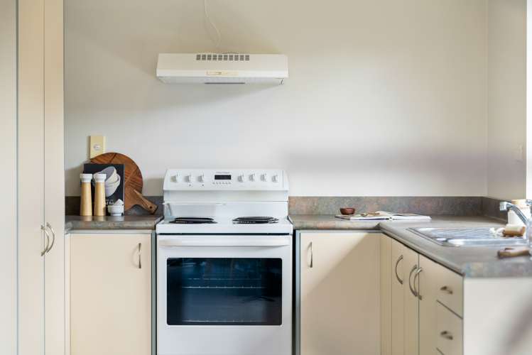 9b Boys Place Pakuranga Heights_28