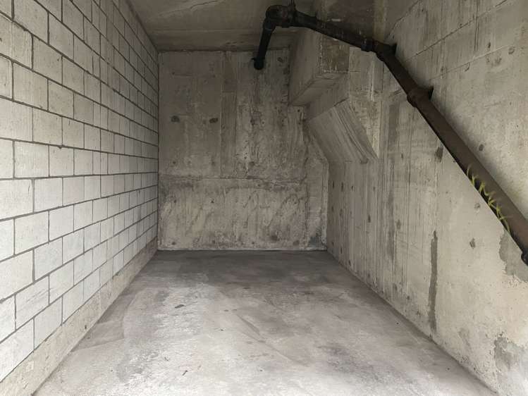 garage bottom right/179 The Terrace 1372_2