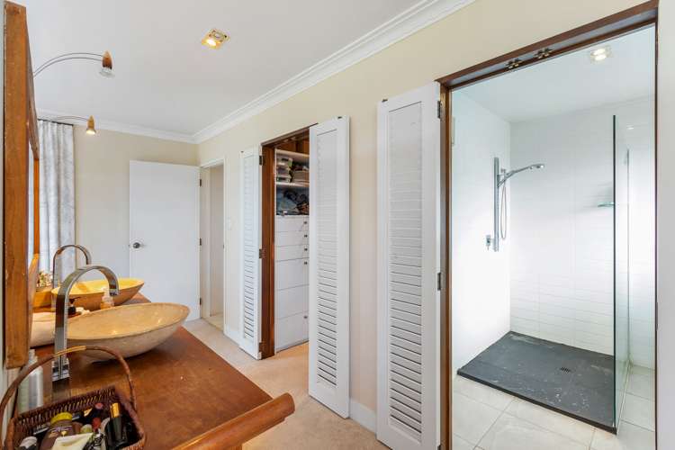 16 Kotare Place Sandspit_13