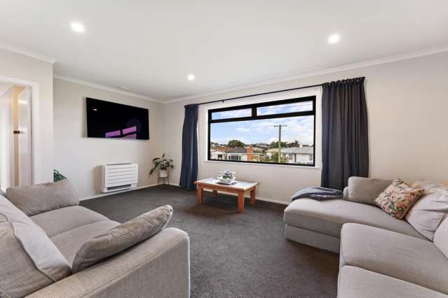 5 Balmoral Crescent Springvale_3