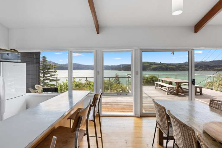 223 Beach Road Akaroa_6