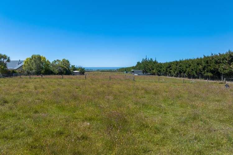 29 and 7 Skevingtons Road Hapuku_4