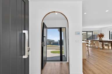 49 Wai Whatu Street_3