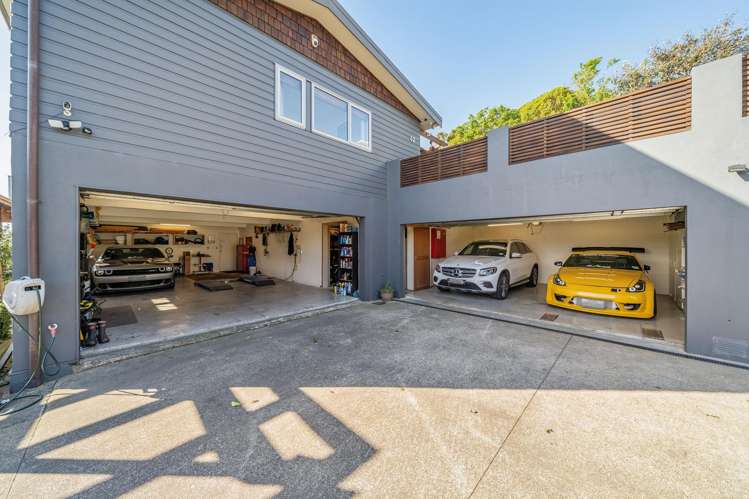 62 Kiriwai Road Paremata_26