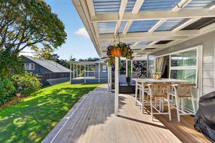 3 Huruhuru Road Massey_17