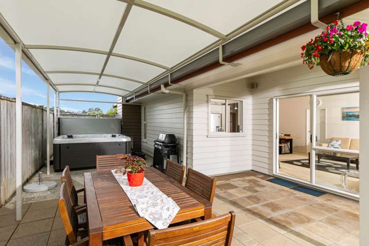 44 William Gamble Drive Greenhithe_12