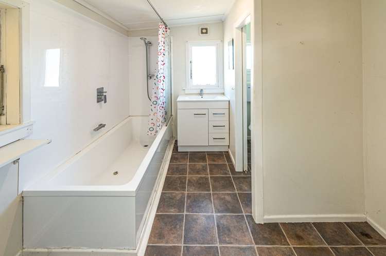 78 Matai Street Castlecliff_6