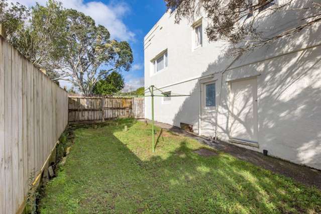 1/93 Woodglen Road Glen Eden_3