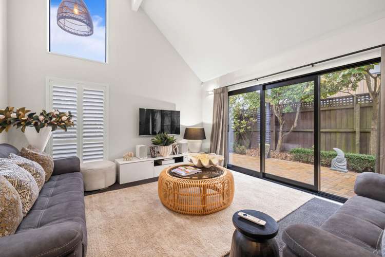 1/166 Rossall Street_4