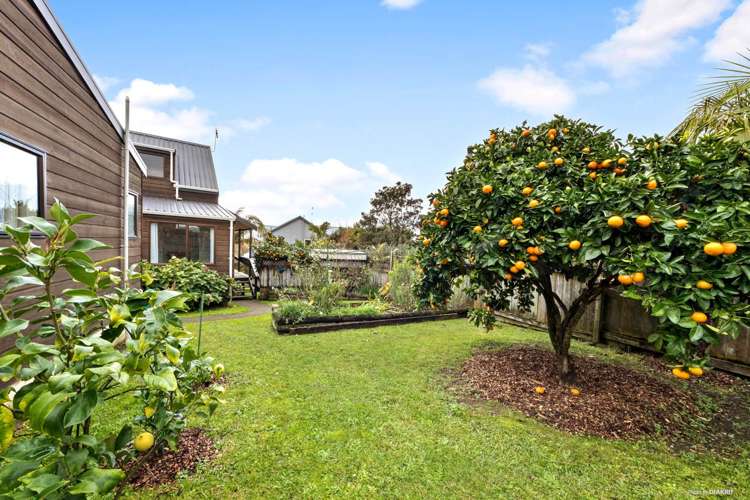 15 Tirohunga Drive Henderson_16