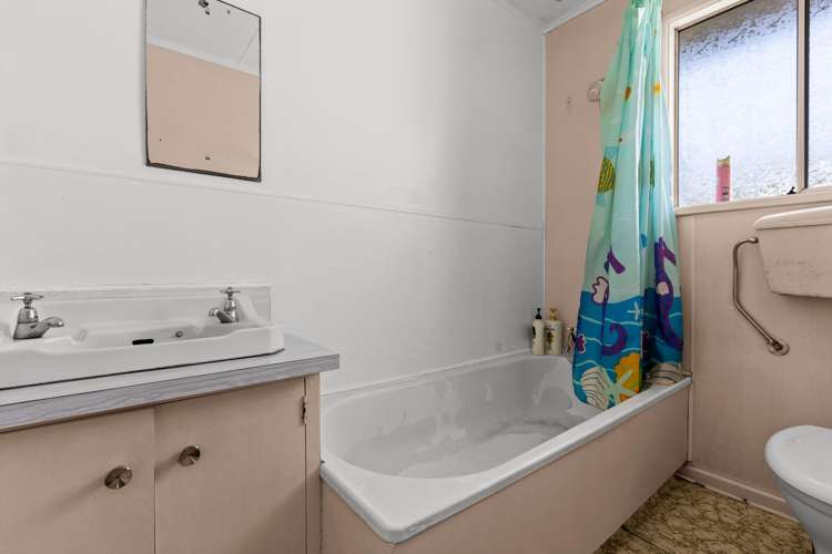 4/88 Guppy Road Greenmeadows_6
