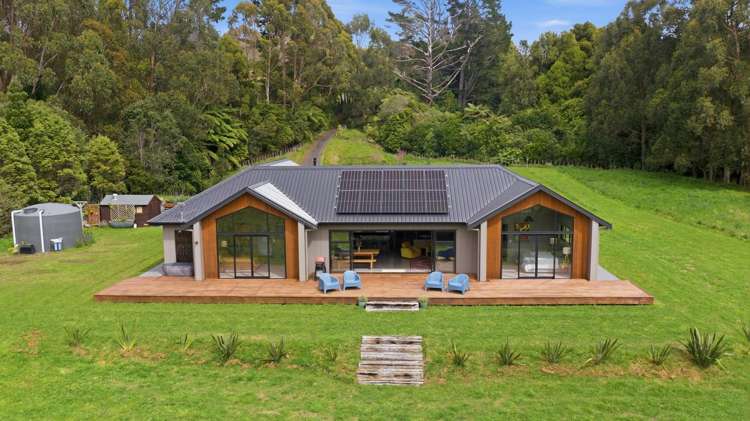 296A Surrey Hill Road Oakura_28