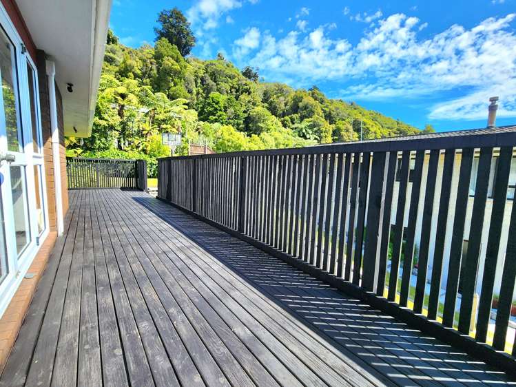 44 Power Road Karoro_24