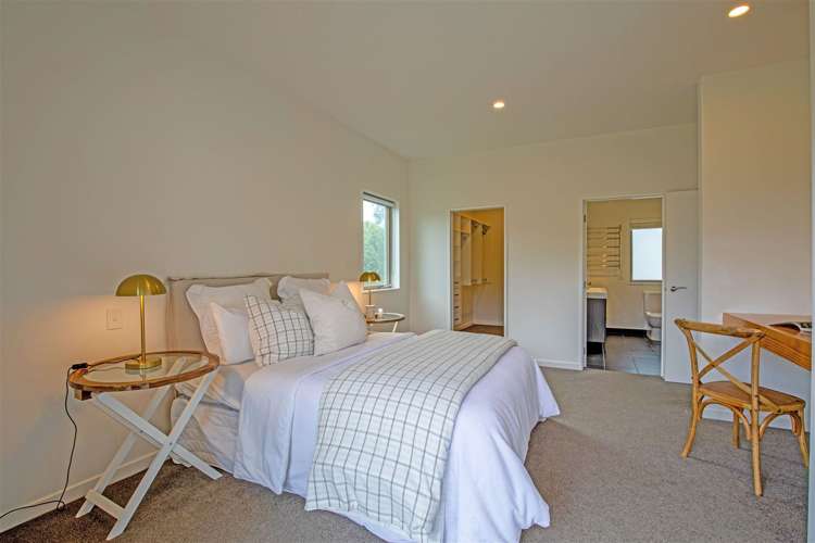 7 Oaks Drive Lincoln_13