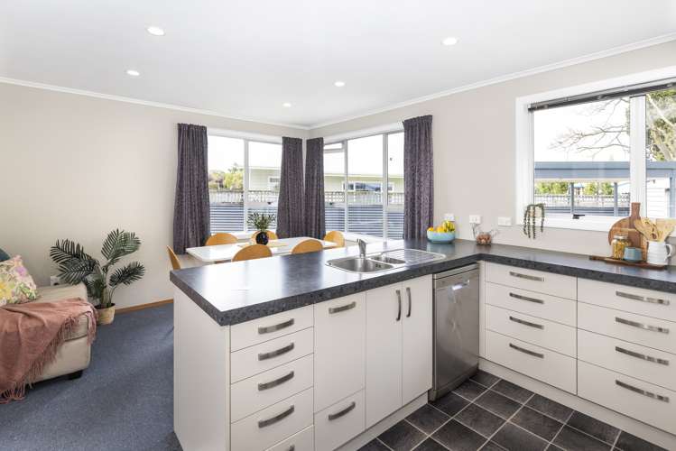 9 Mcfarlane Place Springlands_13