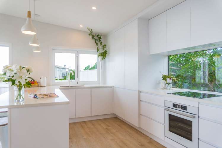 21 Ocean Beach Street Foxton Beach_13