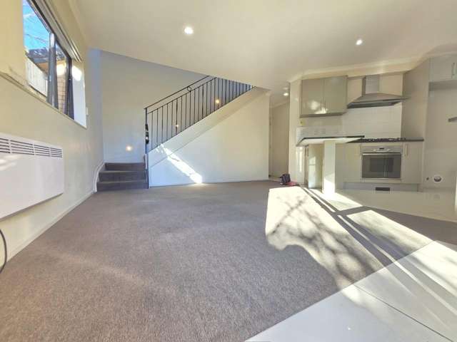 29 Hira Way Hillsborough_4