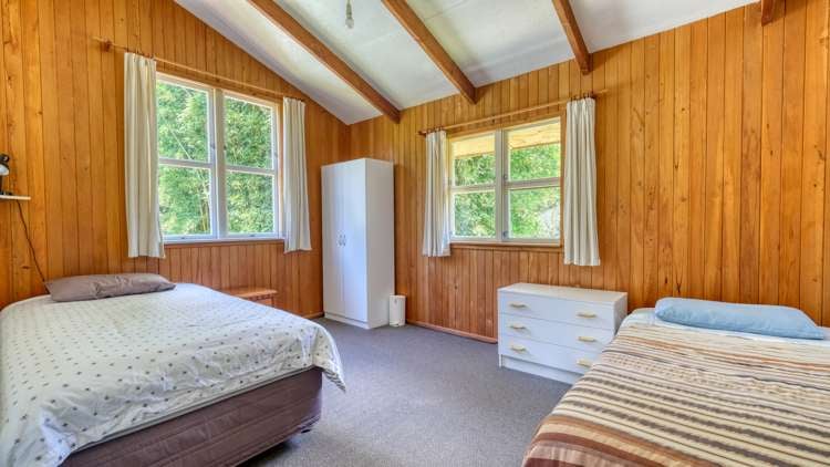 605 Takahue Road Takahue_15