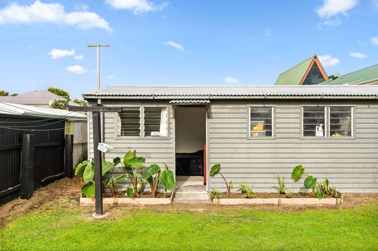1 Norman Road Te Hapara_24