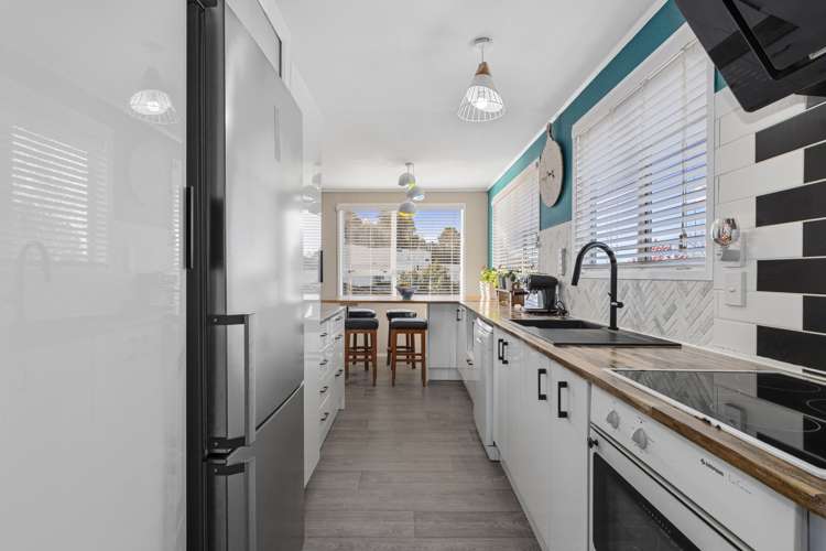 110 Coopers Road_0