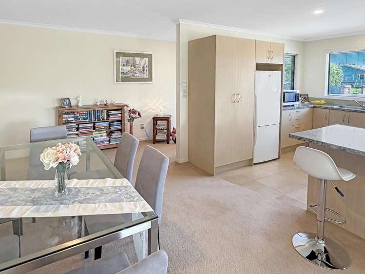 6 Salisbury Street Dannevirke_11