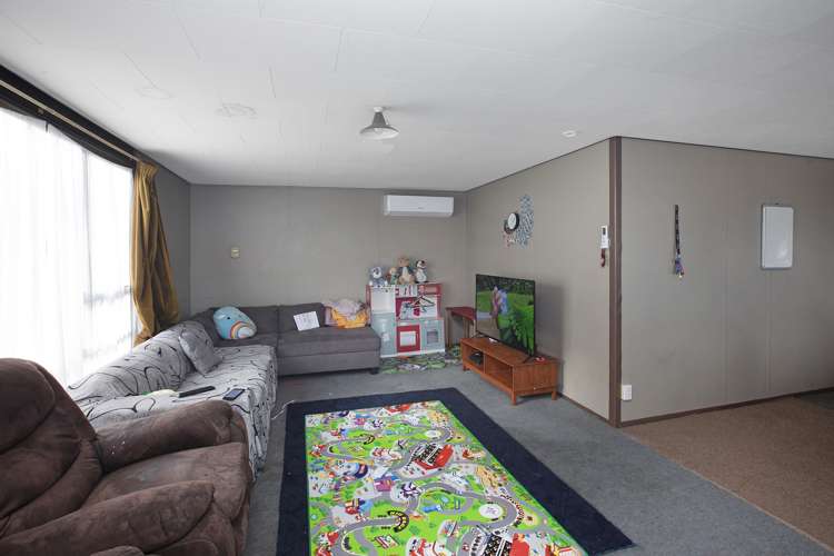 12 Bromley Road Bromley_5