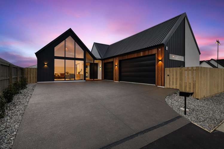 2 Alan James Lane Prebbleton_33